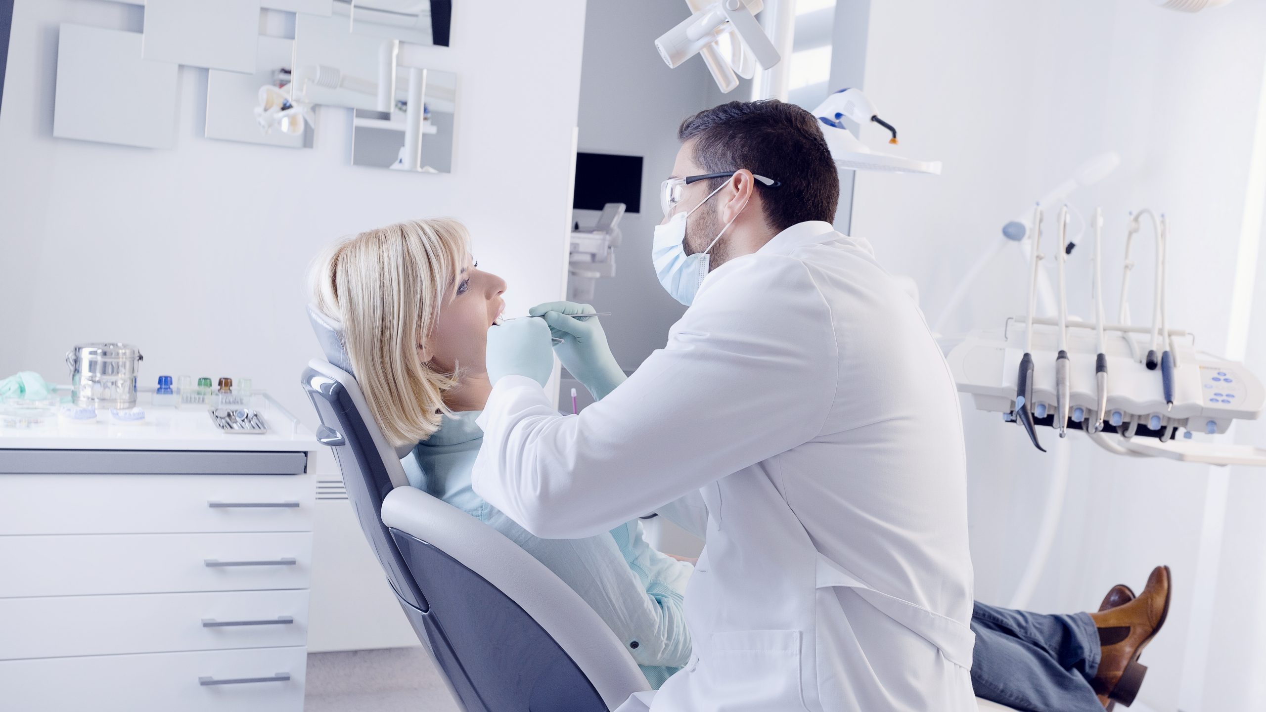Dentist in Lakewood, CA