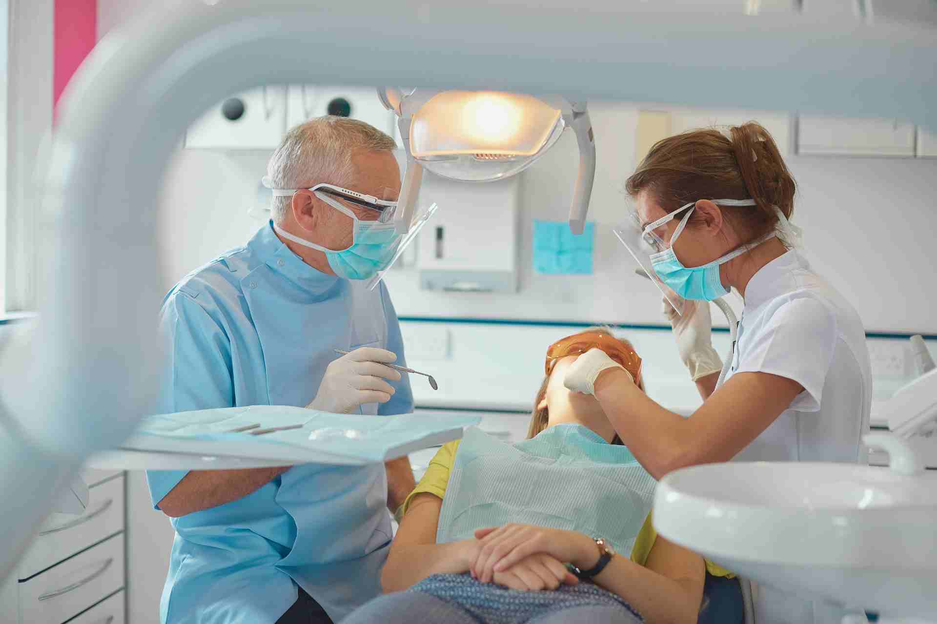 Dentist in Lakewood, CA